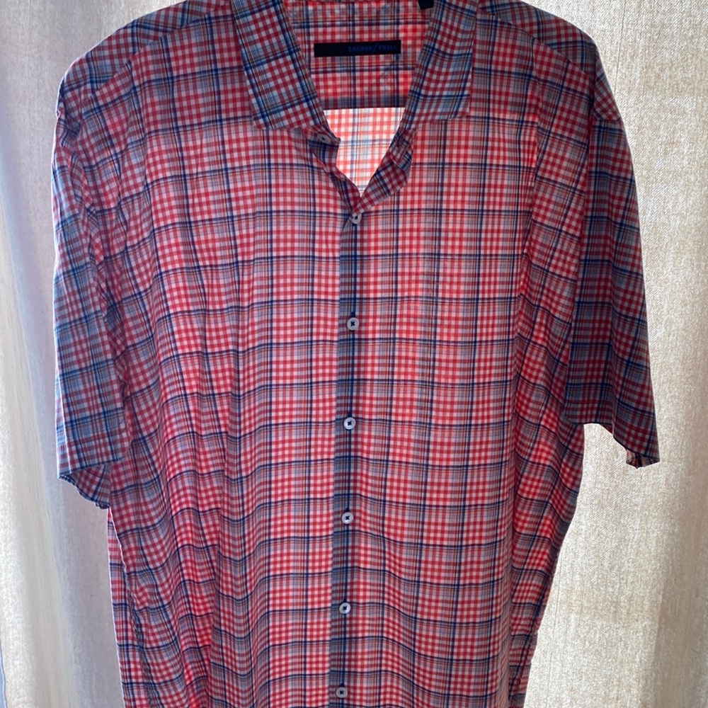 Men’s casual shirt sleeve shirt
